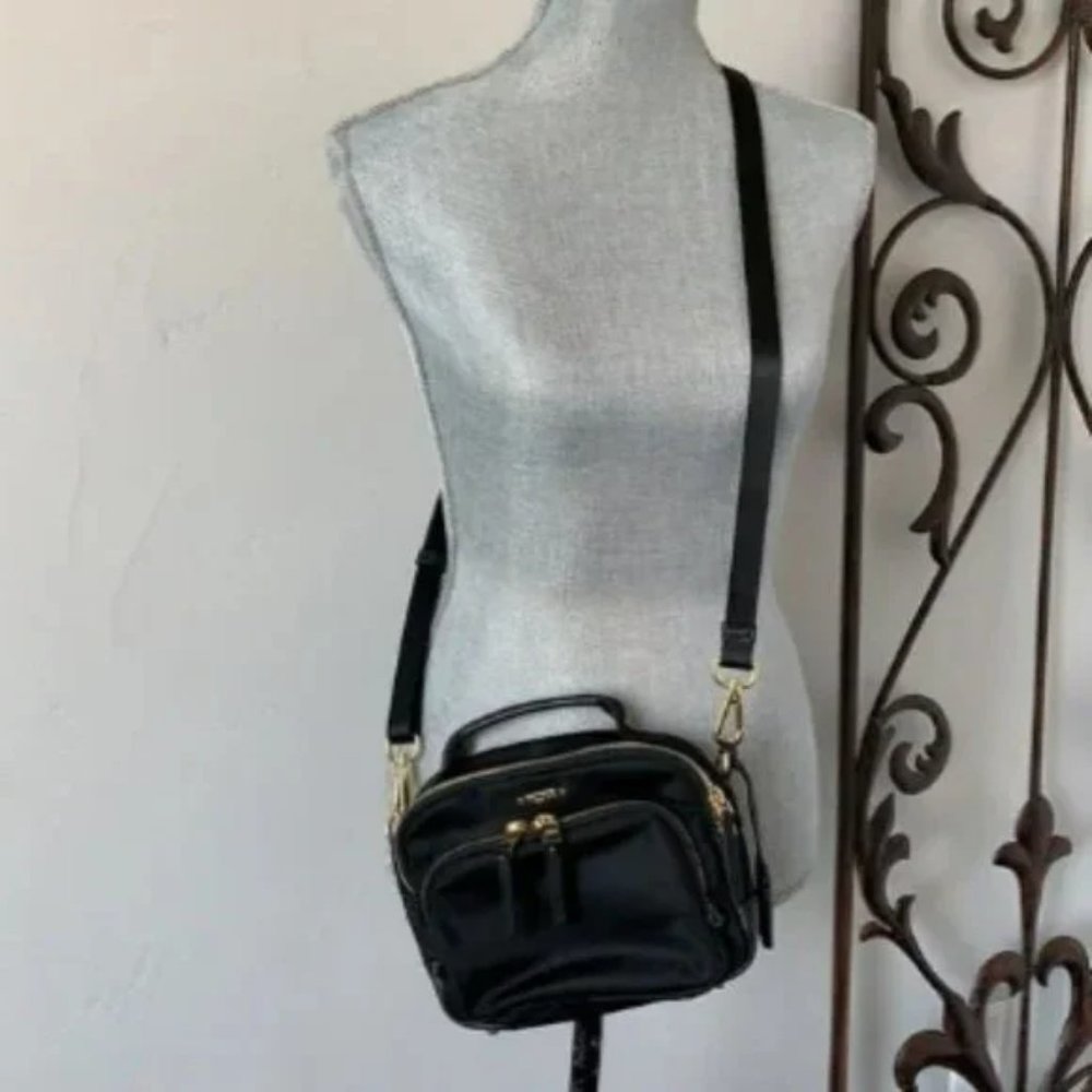NWT Tumi Corssbody bag Voyageur Tory Black